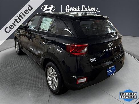 Certified 2023 Hyundai Venue SE w/ Cargo Package image 3