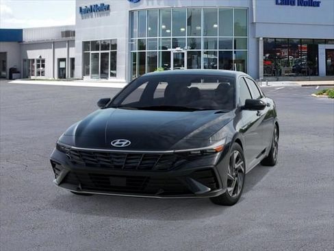 New 2026 Hyundai Elantra SEL Sport Premium FWD image 6