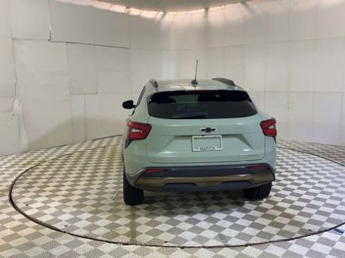 Used 2025 Chevrolet Trax ACTIV w/ Driver Confidence Package FWD image 7