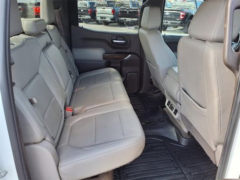 Used 2019 GMC Sierra 1500 SLT image 17