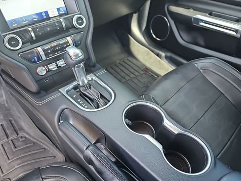Used 2019 Ford Mustang GT Premium w/ Equipment Group 401A RWD image 27