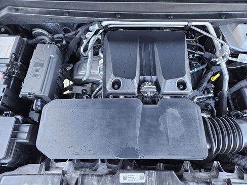 Used 2024 Chevrolet Colorado ZR2 w/ ZR2 Bison Edition image 33