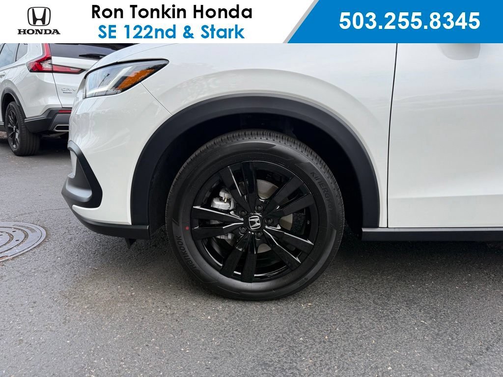 Certified 2026 Honda HR-V Sport image 4