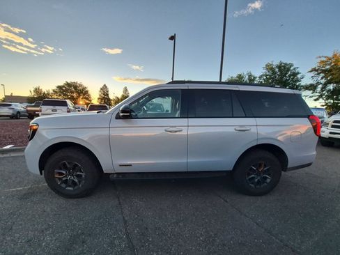 Used 2026 Ford Expedition Tremor AWD/4WD image 8