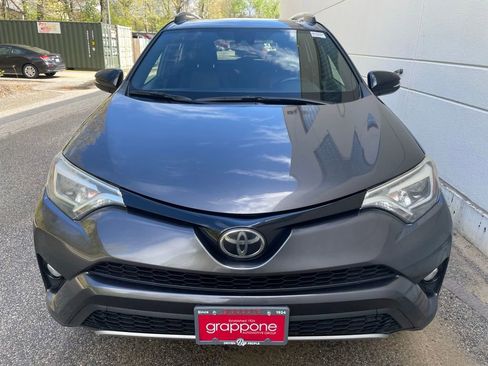 Used 2018 Toyota RAV4 SE w/ Power Extra Value Package AWD/4WD image 3