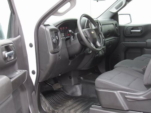 Used 2023 Chevrolet Silverado 1500 W/T w/ WT Value Package image 8