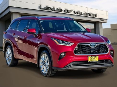 Used 2023 Toyota Highlander Limited AWD/4WD image 5
