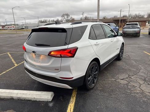 Used 2024 Chevrolet Equinox RS w/ LPO, Floor Liner Package image 7