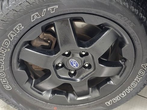 Used 2022 Subaru Outback Wilderness w/ Wilderness Package image 7