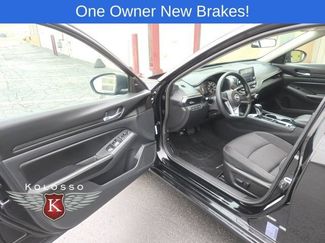 Used 2024 Nissan Altima 2.5 SV FWD video 1