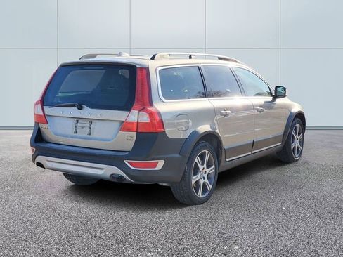 Used 2013 Volvo XC70 T6 image 4