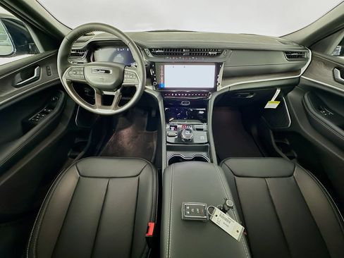 New 2026 Jeep Grand Cherokee L Limited AWD/4WD image 9
