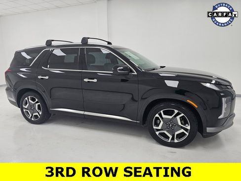 Used 2023 Hyundai Palisade Limited image 1