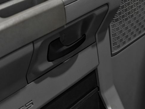 Used 2014 Ford E-350 and Econoline 350 Super Duty w/ Power Group image 39