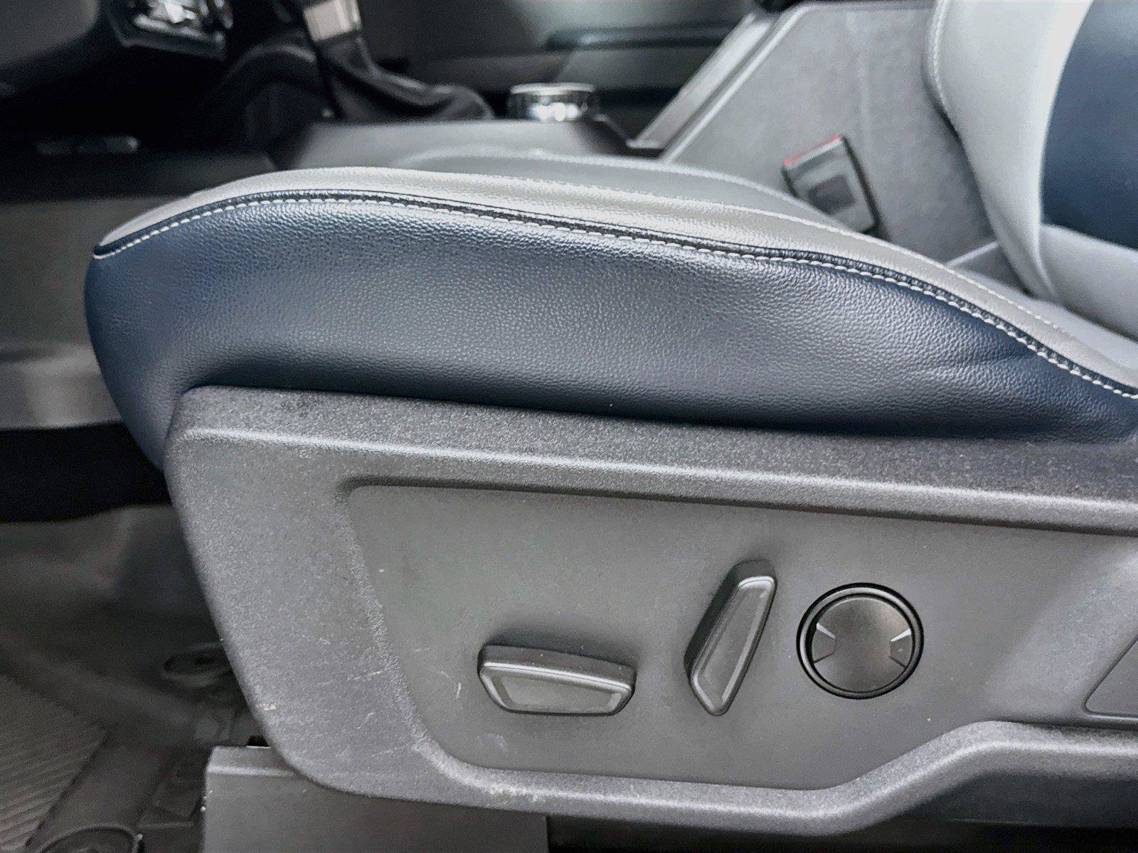 Used 2024 Ford Bronco Outer Banks AWD/4WD image 28