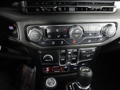 New 2026 Jeep Wrangler Willys AWD/4WD image 13