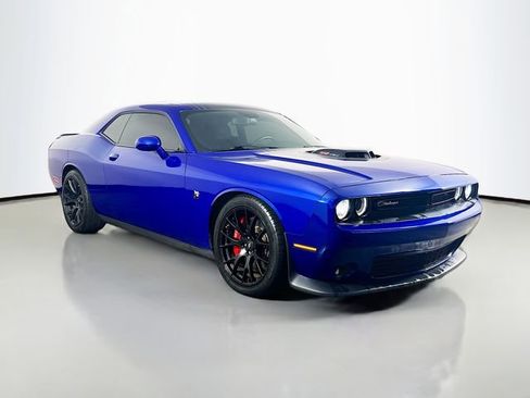 Used 2018 Dodge Challenger R/T Scat Pack image 2