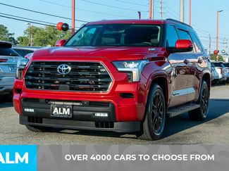 Used 2023 Toyota Sequoia SR5 video 3