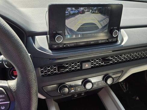 Used 2023 Honda Accord LX image 19