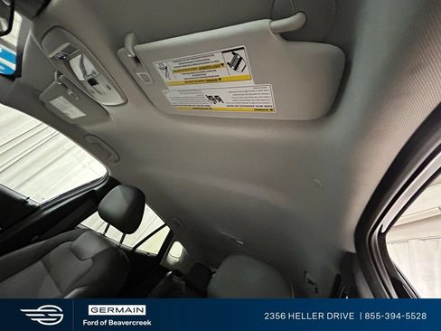 Used 2025 Chevrolet Trax LT FWD image 25