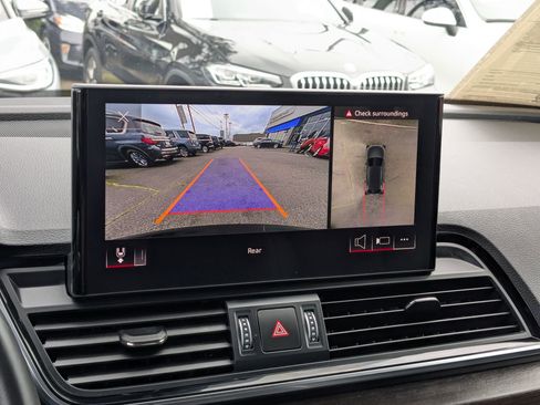 Used 2023 Audi Q5 2.0T Premium Plus w/ Premium Plus Package image 19