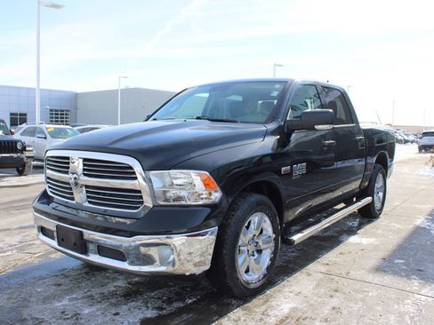 Used 2019 RAM 1500 Big Horn image 3