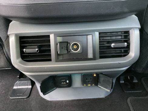 Used 2021 Ford F150 XLT w/ Trailer Tow Package image 38