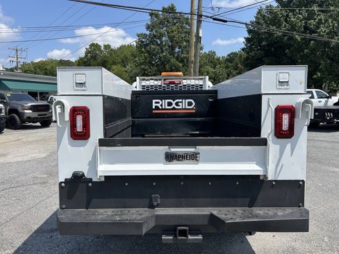 Used 2019 Chevrolet Silverado 2500 W/T w/ WT Convenience Package AWD/4WD image 7