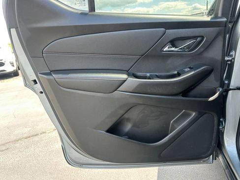 Used 2023 Chevrolet Traverse RS w/ LPO, Floor Liner Package AWD/4WD image 36