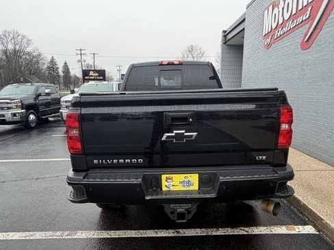 Used 2016 Chevrolet Silverado 2500 LTZ w/ Duramax Plus Package image 10