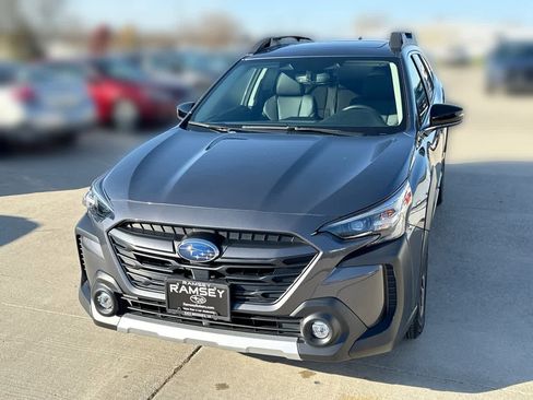 Certified 2025 Subaru Outback Limited image 1
