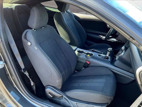 Used 2019 Ford Mustang Coupe w/ Equipment Group 101A image 28