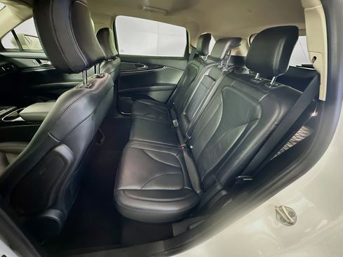 Used 2021 Lincoln Nautilus FWD w/ Equipment Group 101A image 27