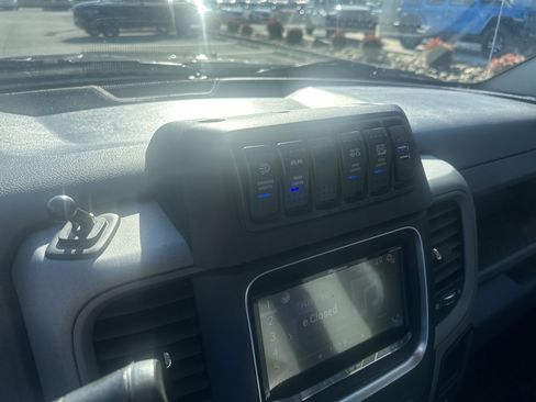 Used 2016 RAM 3500 Tradesman w/ Popular Equipment Group image 36