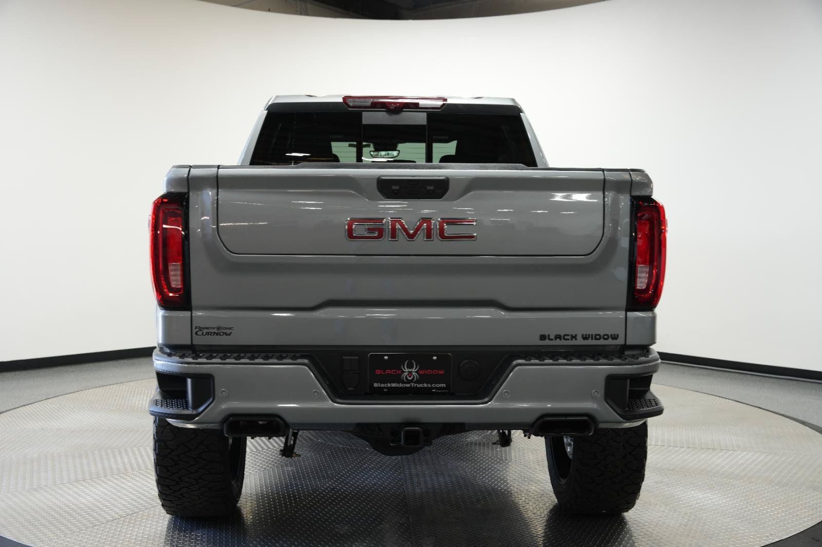 New 2026 GMC Sierra 1500 AT4 w/ AT4 Premium Package AWD/4WD image 9