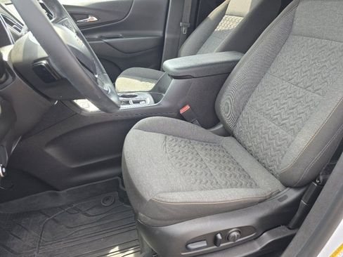 Used 2024 Chevrolet Equinox LT w/ LPO, Floor Liner Package AWD/4WD image 20