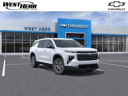 New 2026 Chevrolet Traverse LT w/ Driver Confidence Package image 1