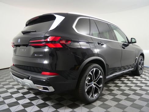 Used 2026 BMW X5 xDrive40i image 3