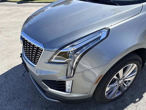 Certified 2025 Cadillac XT5 Premium Luxury image 5