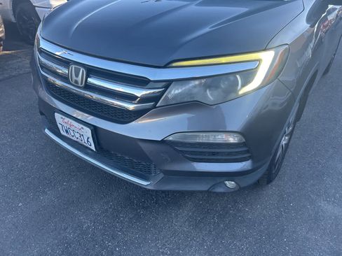 Used 2016 Honda Pilot Touring image 9