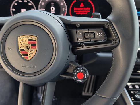 Certified 2025 Porsche 911 Carrera 4 GTS AWD/4WD image 30