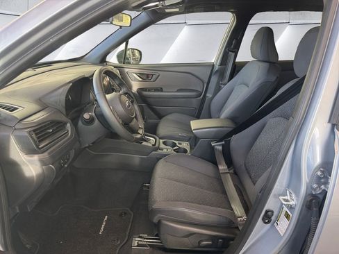 Certified 2025 Subaru Forester Premium AWD/4WD image 7