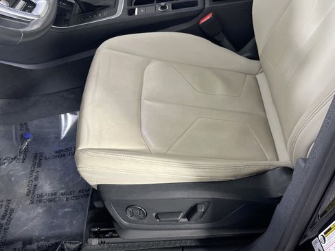 Used 2020 Audi Q3 2.0T Prestige image 20