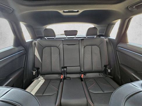 Certified 2025 Audi Q3 2.0T Premium Plus w/ Premium Plus Package AWD/4WD image 15