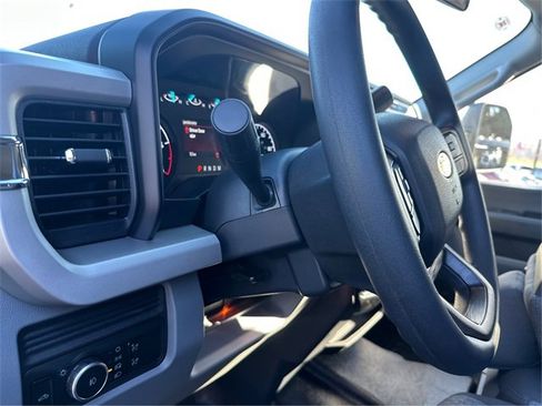 New 2026 Ford F250 XL w/ XL Chrome Package image 27