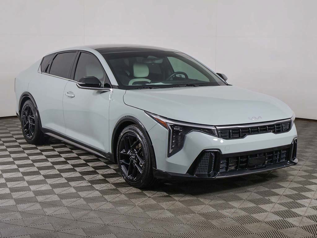 Used 2025 Kia K4 GT-Line Turbo FWD image 59