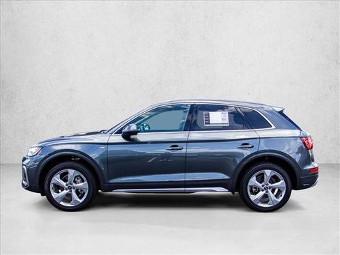Used 2023 Audi Q5 2.0T Premium Plus w/ Premium Plus Package AWD/4WD image 8