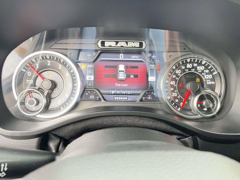 Used 2019 RAM 1500 Laramie image 15