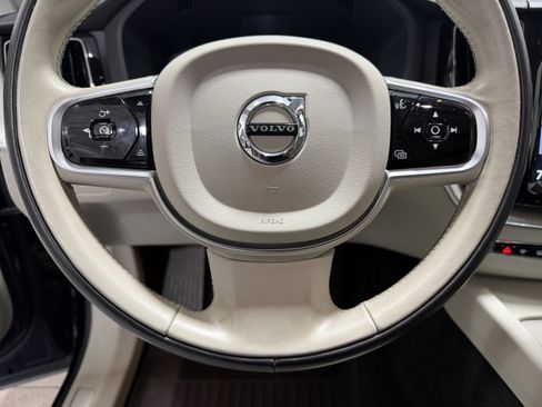 Used 2023 Volvo XC60 B5 Plus w/ Protection Package Premier FWD image 13