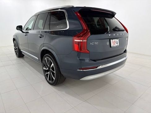 Used 2022 Volvo XC90 T8 Inscription Expression w/ Climate Package AWD/4WD image 3